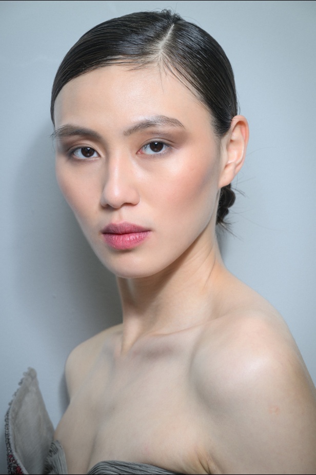 مجموعة رامي العلي للأزياء الراقية لربيع وصيف 2025