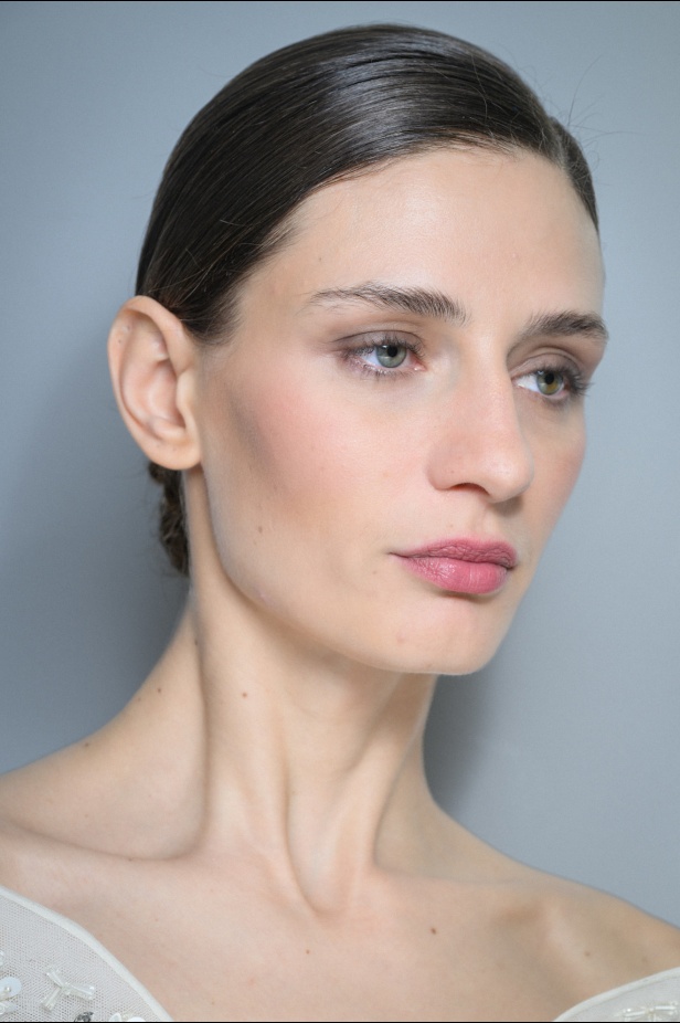 مجموعة رامي العلي للأزياء الراقية لربيع وصيف 2025