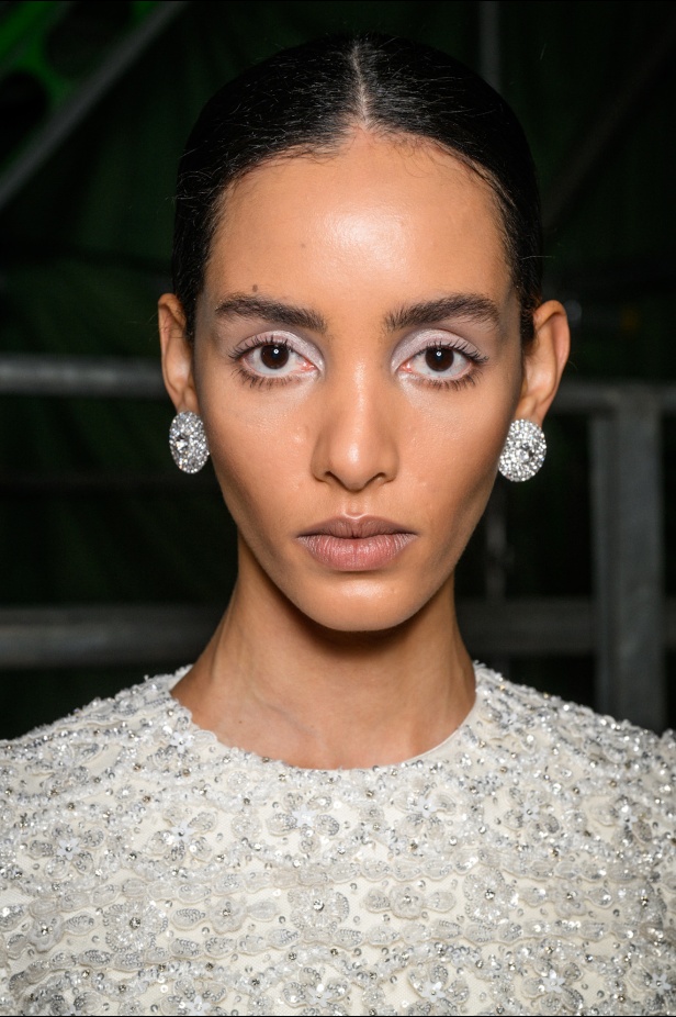 مجموعة خريف وشتاء 2025 من Richard Quinn