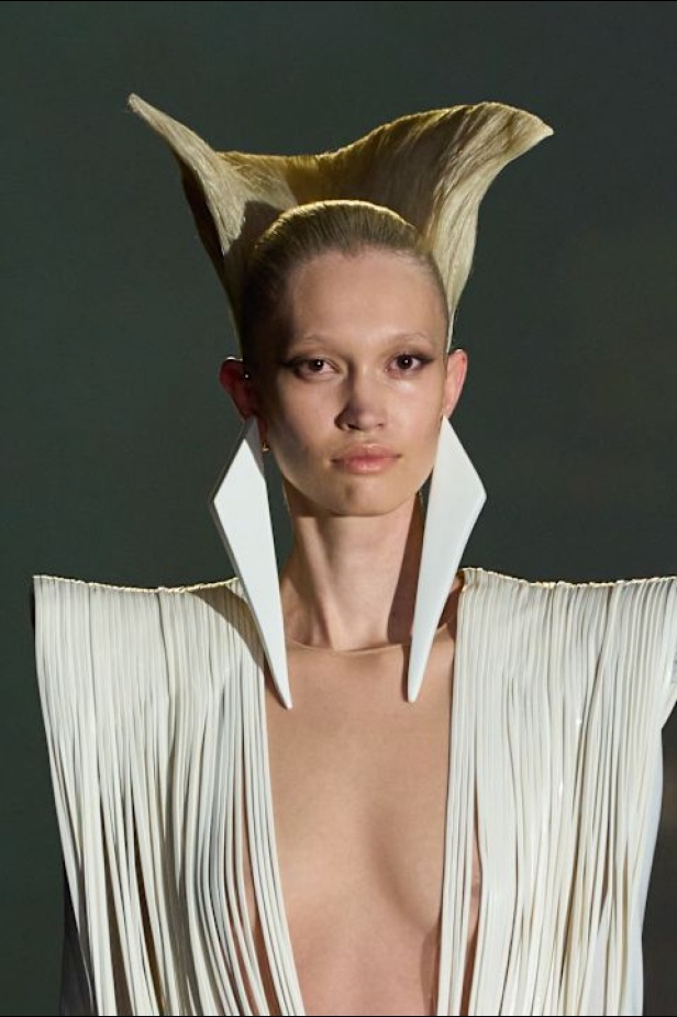 مجموعة Stephane Rolland للأزياء الراقية