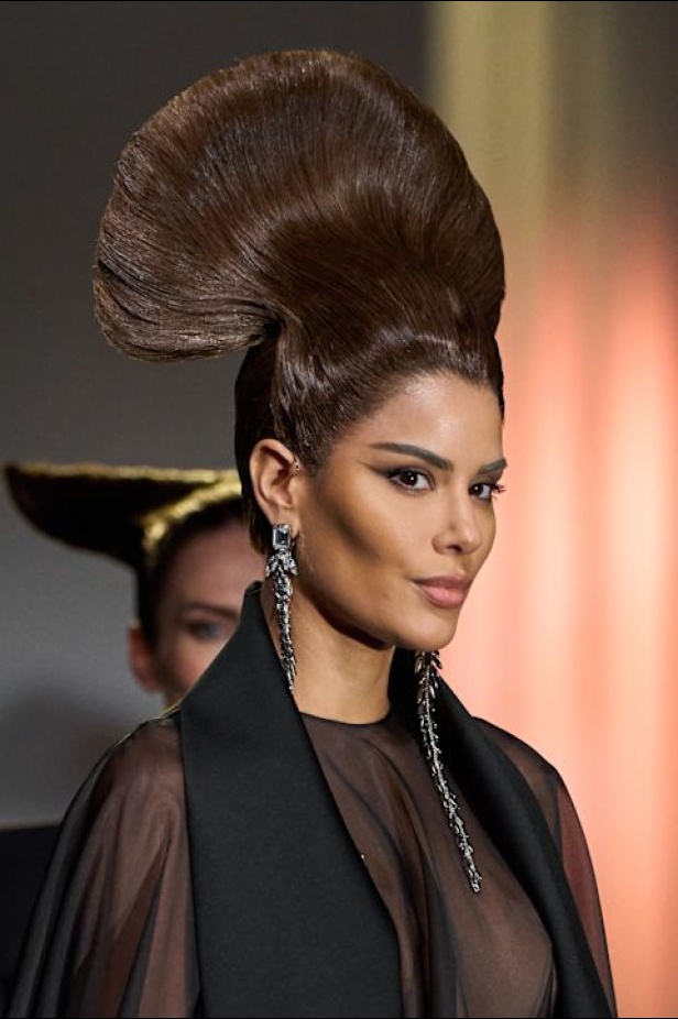 مجموعة Stephane Rolland للأزياء الراقية