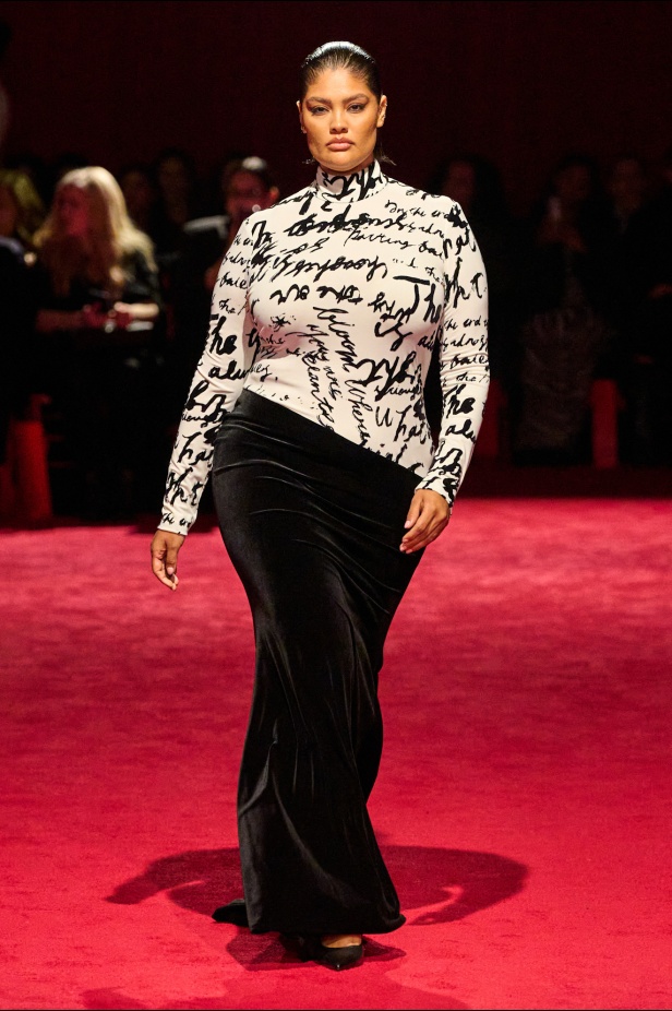 مجموعة Christian Siriano لخريف وشتاء 2025 في نيويورك