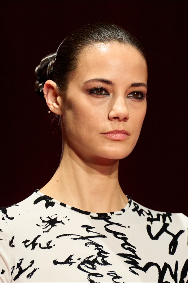 مجموعة Christian Siriano لخريف وشتاء 2025 في نيويورك