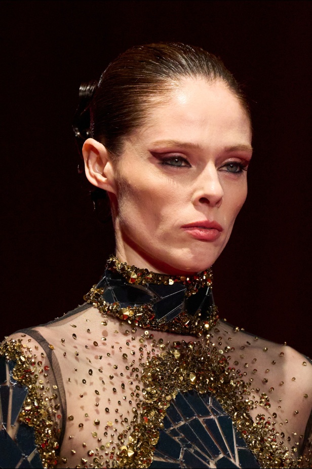 مجموعة Christian Siriano لخريف وشتاء 2025 في نيويورك