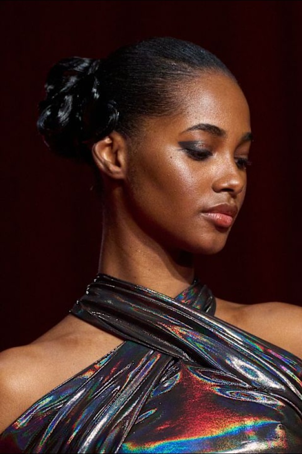 مجموعة Christian Siriano لخريف وشتاء 2025 في نيويورك