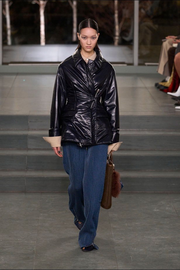 مجموعة Tory Burch لخريف وشتاء 2025 