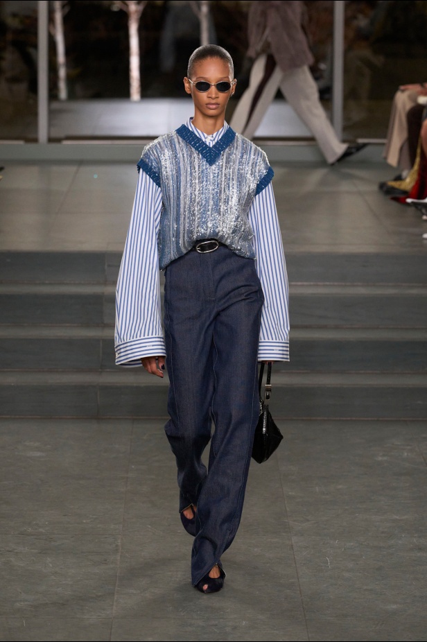 مجموعة Tory Burch لخريف وشتاء 2025 