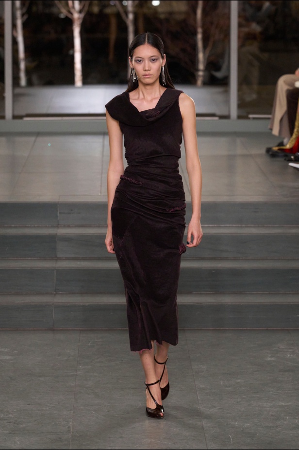 مجموعة Tory Burch لخريف وشتاء 2025 