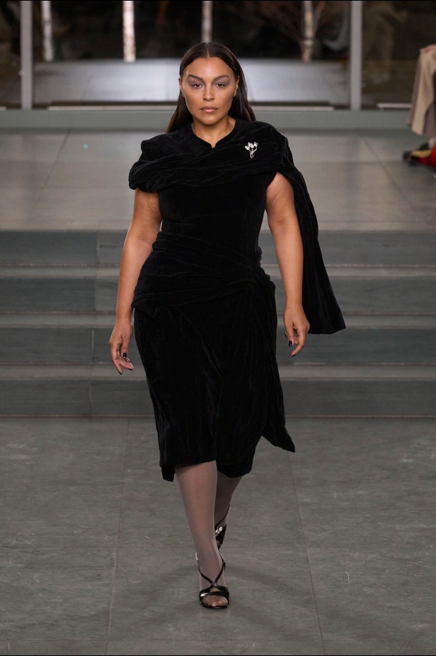 مجموعة Tory Burch لخريف وشتاء 2025 