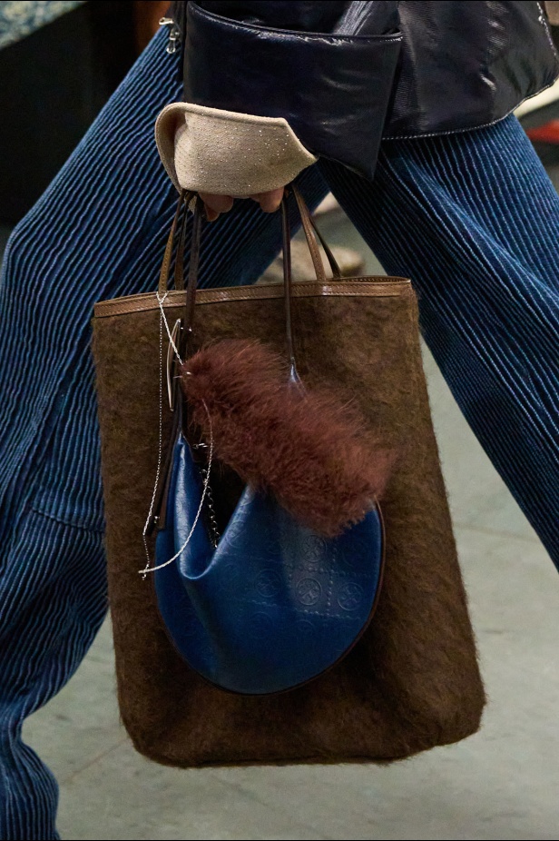 مجموعة Tory Burch لخريف وشتاء 2025 