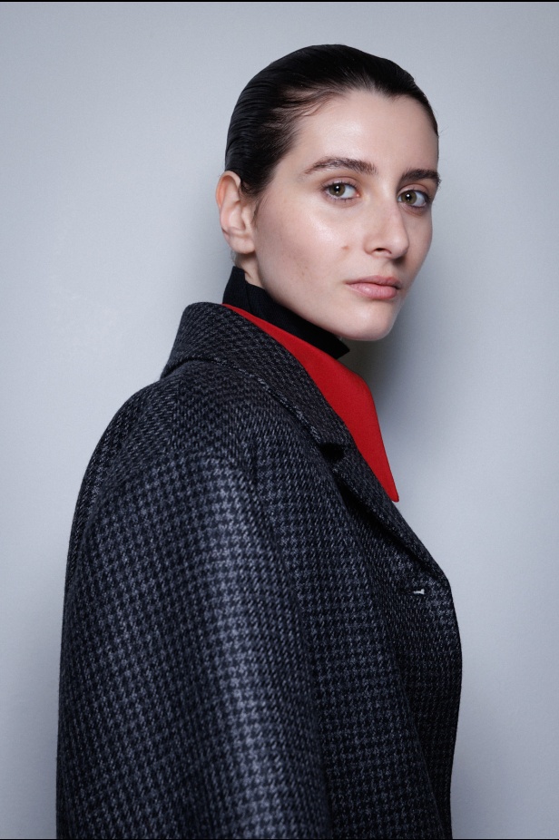  مجموعة Emilia Wickstead لشتاء 2025 