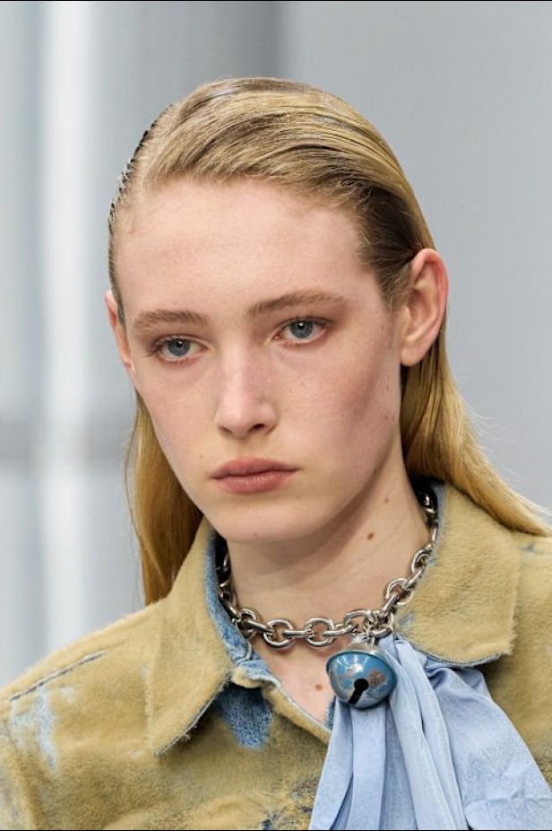 مجموعة Acne Studios لخريف وشتاء 2025