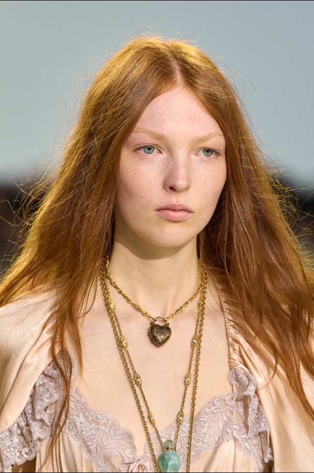 مجموعة Chloe لخريف وشتاء 2025