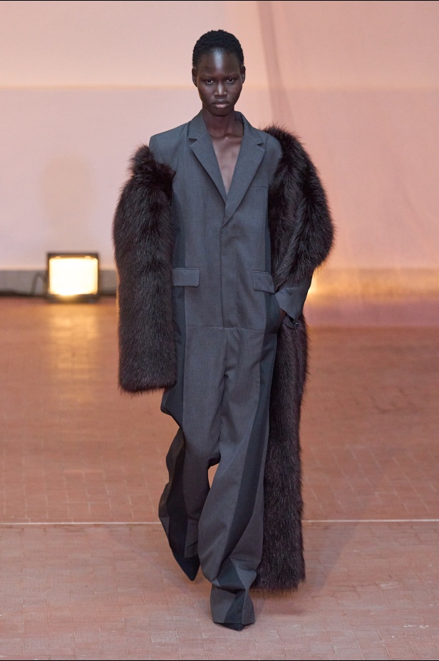 MSGM تدمج التول والشعر الإيطالي و Gorpcoreفي مجموعة خريف وشتاء 2025