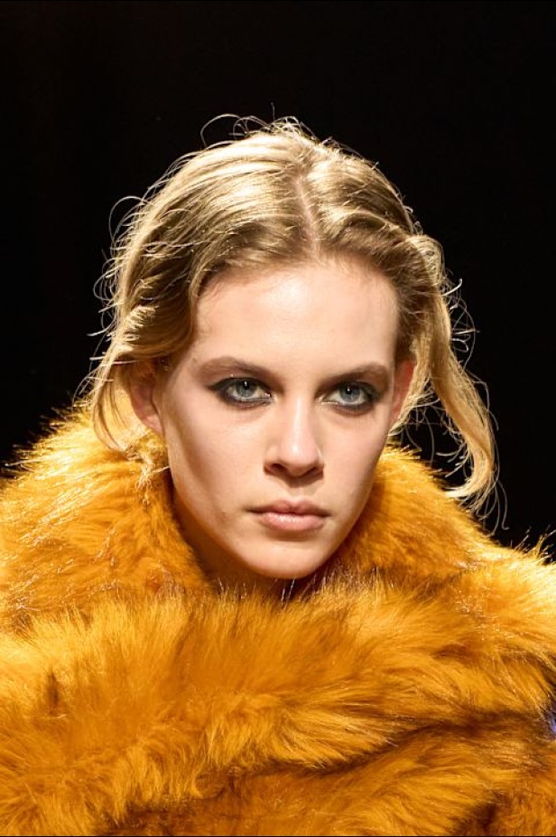 مجموعة نينا ريتشي لخريف 2025