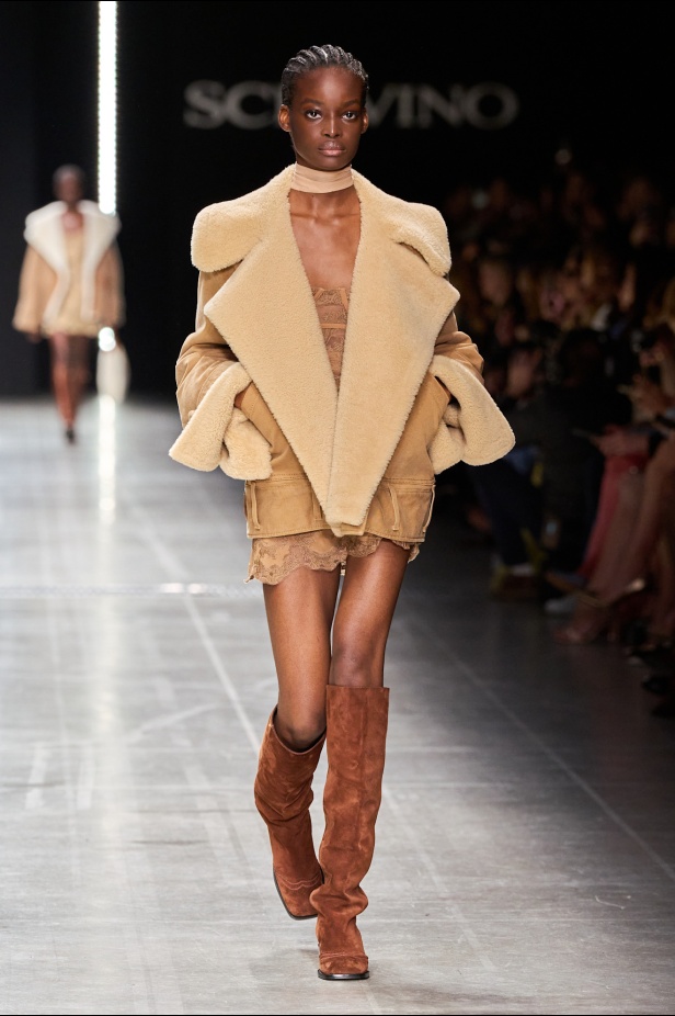 مجموعة Ermanno Scervino لخريف وشتاء 2025 