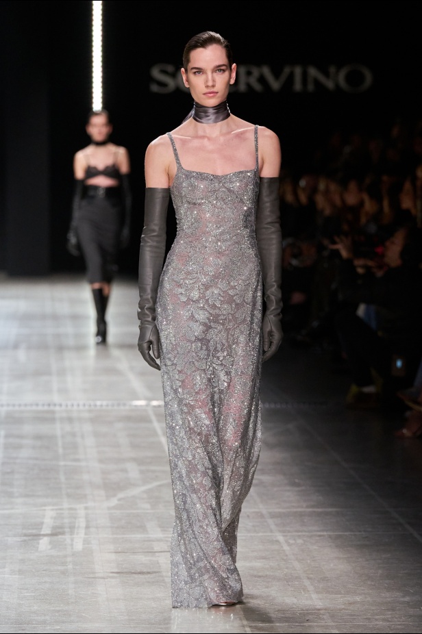 مجموعة Ermanno Scervino لخريف وشتاء 2025 