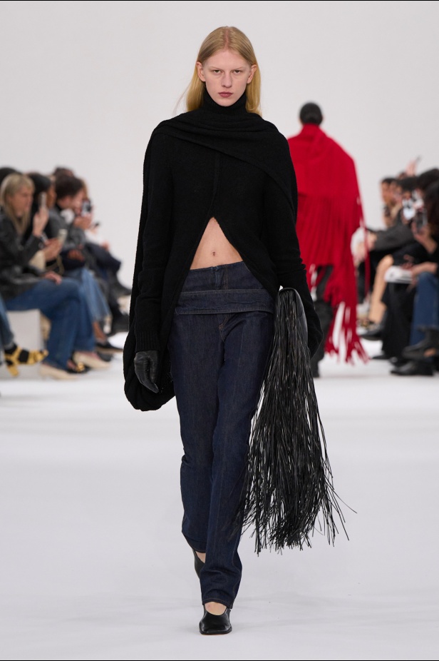 مجموعة سبورتماكس لخريف 2025 مزيج بين الماضي، الحاضر، والمستقبل