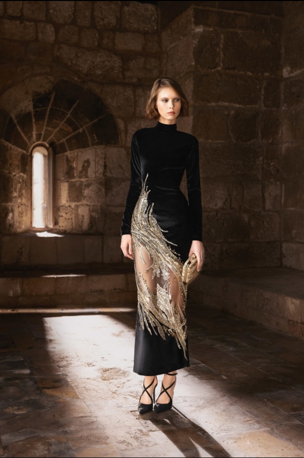 "من الحرير والصلب"... مجموعة طوني ورد لخريف وشتاء 2025 تستكشف التناقضات بلمسة من الرقي والأناقة