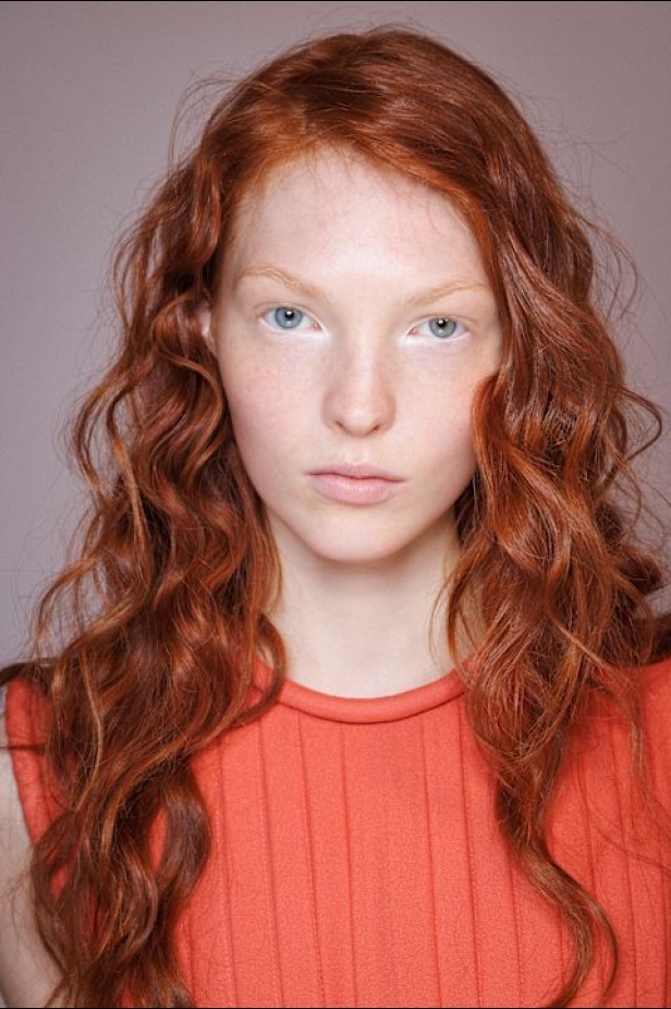 مجموعة Gimbattista Valli لخريف وشتاء 2025