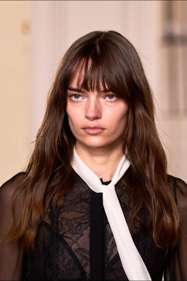 مجموعة Gimbattista Valli لخريف وشتاء 2025