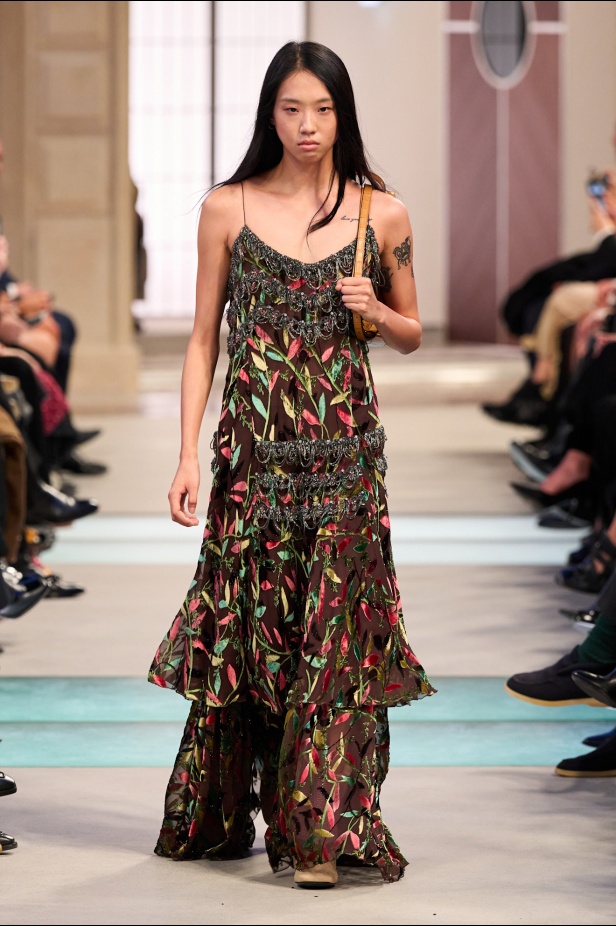 مجموعة Louis Vuitton لخريف وشتاء 2025