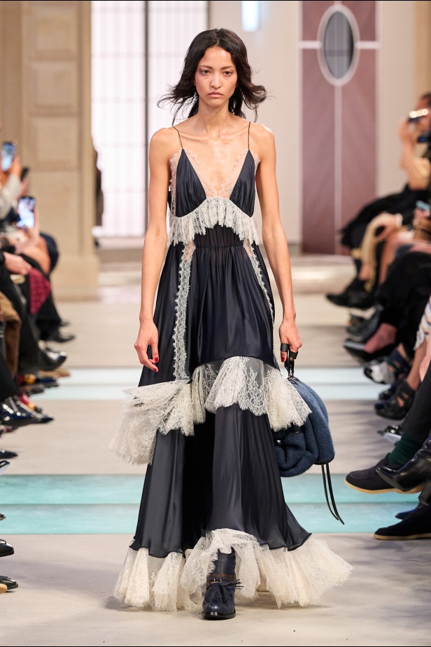 مجموعة Louis Vuitton لخريف وشتاء 2025