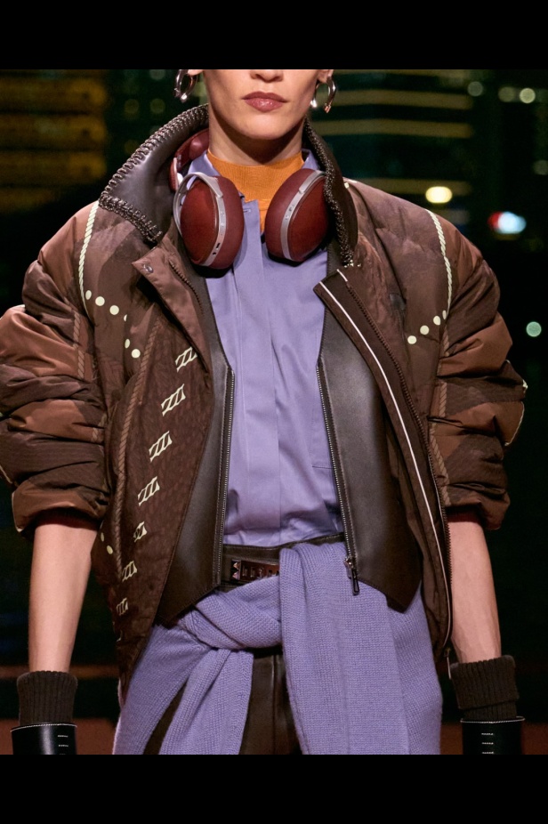 Hermès تكتب فصلًا ثانيًا في شنغهاي... مجموعة خريف وشتاء 2025 مستعدة للانطلاق!