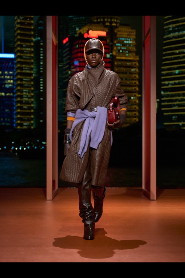 Hermès تكتب فصلًا ثانيًا في شنغهاي... مجموعة خريف وشتاء 2025 مستعدة للانطلاق!