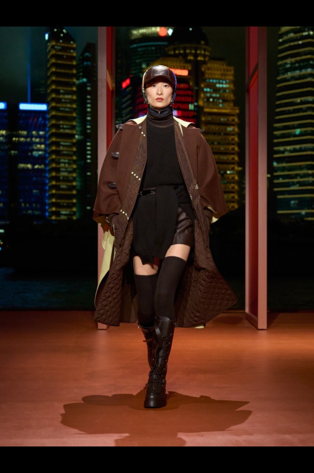 Hermès تكتب فصلًا ثانيًا في شنغهاي... مجموعة خريف وشتاء 2025 مستعدة للانطلاق!