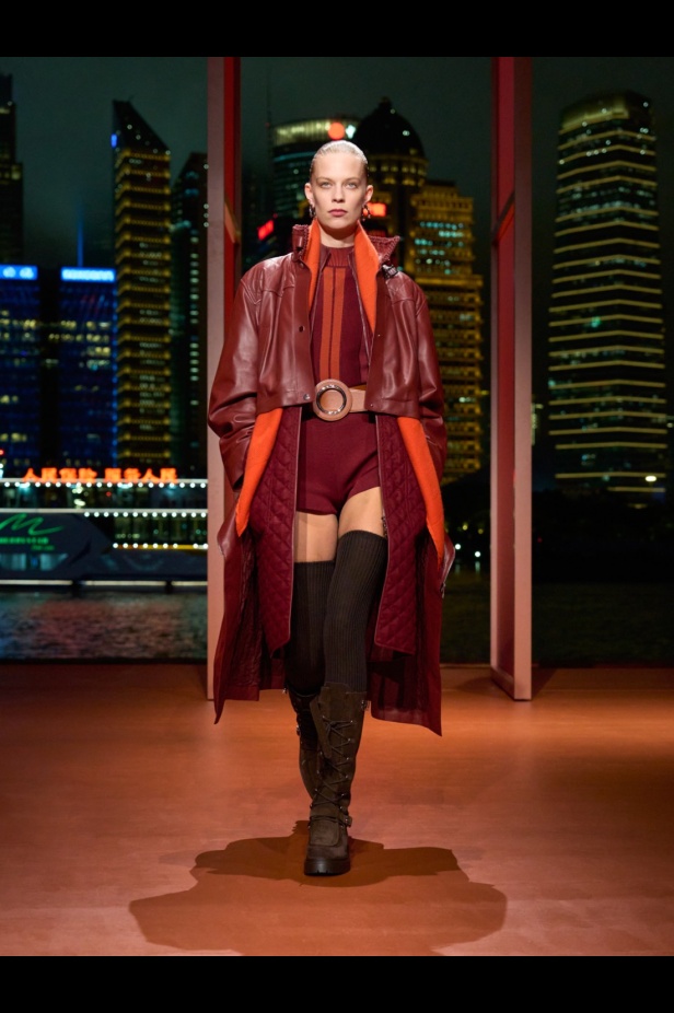 Hermès تكتب فصلًا ثانيًا في شنغهاي... مجموعة خريف وشتاء 2025 مستعدة للانطلاق!