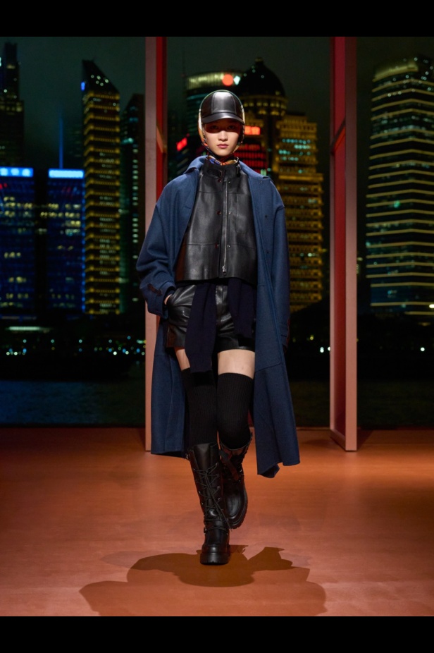 Hermès تكتب فصلًا ثانيًا في شنغهاي... مجموعة خريف وشتاء 2025 مستعدة للانطلاق!