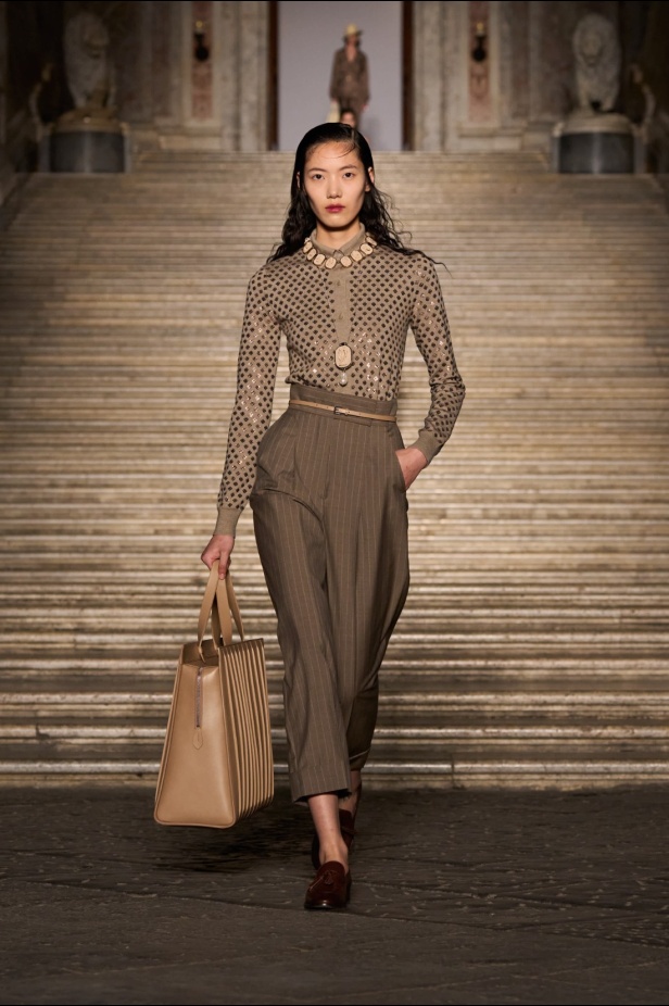 مجموعة Max Mara ريزورت 2026... احتفال بالأناقة الإيطالية الخالدة