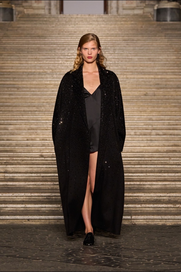 مجموعة Max Mara ريزورت 2026... احتفال بالأناقة الإيطالية الخالدة