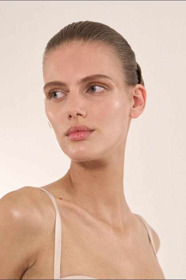 Ashi Studio خريف وشتاء 2025 للأزياء الراقية