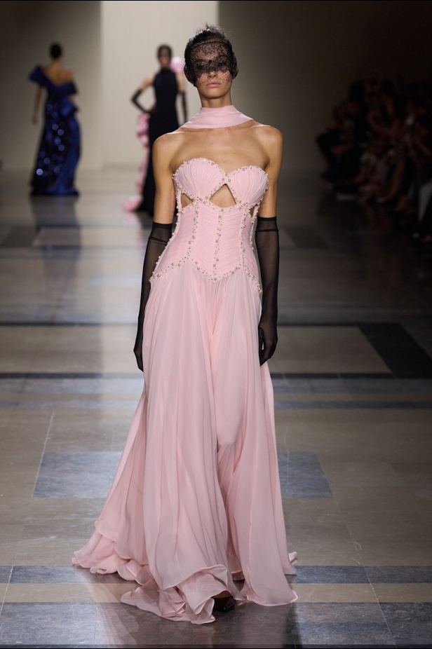 مجموعة George Chakra الراقية لخريف وشتاء 2025-2026