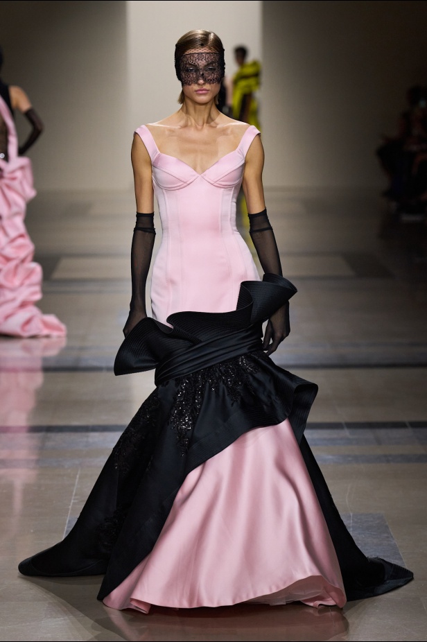 مجموعة George Chakra الراقية لخريف وشتاء 2025-2026