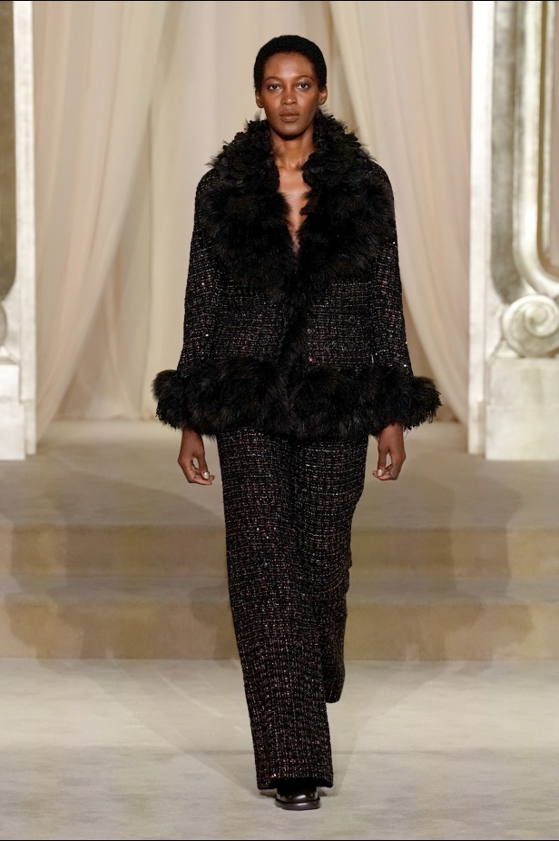 مجموعة Chanel للأزياء الراقية لموسم خريف وشتاء 2025-2026