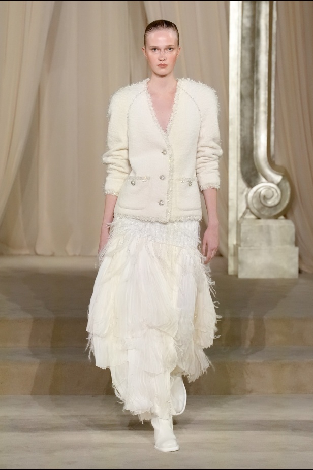 مجموعة Chanel للأزياء الراقية لموسم خريف وشتاء 2025-2026
