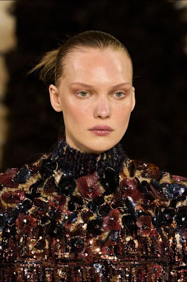 مجموعة Chanel للأزياء الراقية لموسم خريف وشتاء 2025-2026