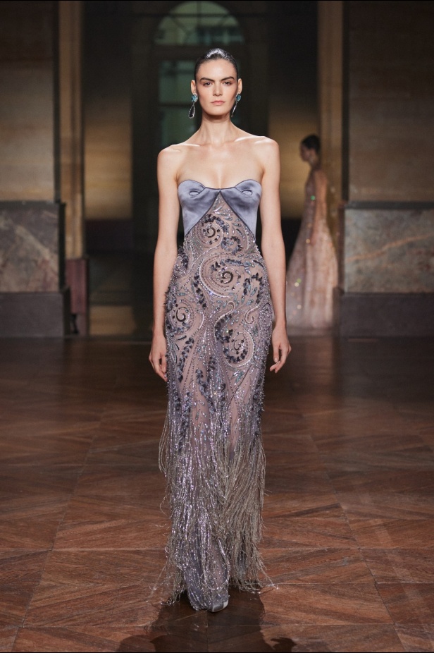 مجموعة جورج حبيقة "النظام الجديد" لخريف وشتاء 2025-2026.. عندما ينتصر الجمال على الفوضى (فيديو)