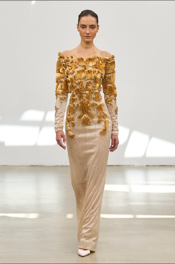 "حين تمشي دمشق على خشبة باريس"... رامي العلي يتحدّث لـ"هي" عن مجموعته لخريف وشتاء 2025 للأزياء الراقية: تقدير كبير ومسؤولية مضاعفة (فيديو)