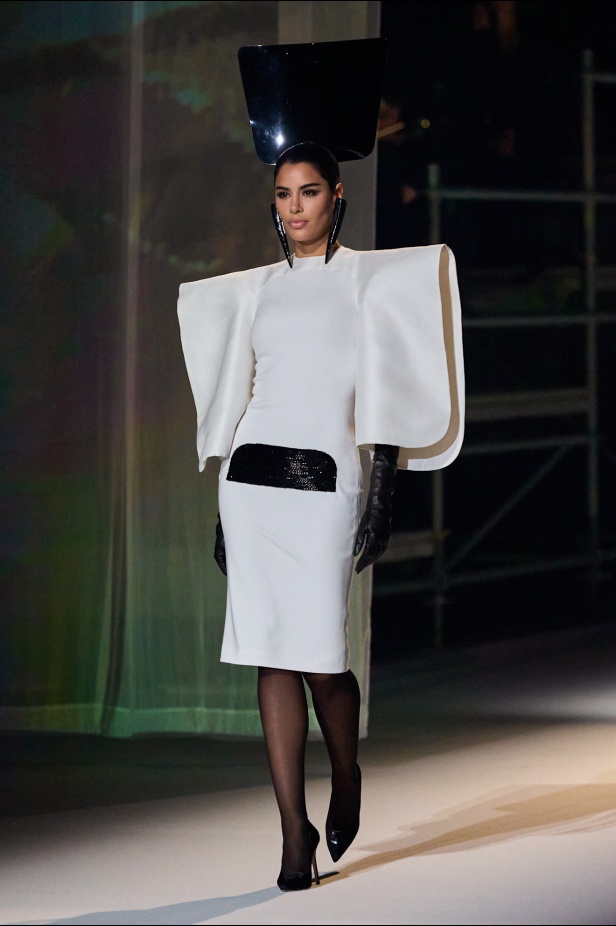 مجموعة Stephane Rolland للخياطة الراقية لخريف وشتاء 2025-2026