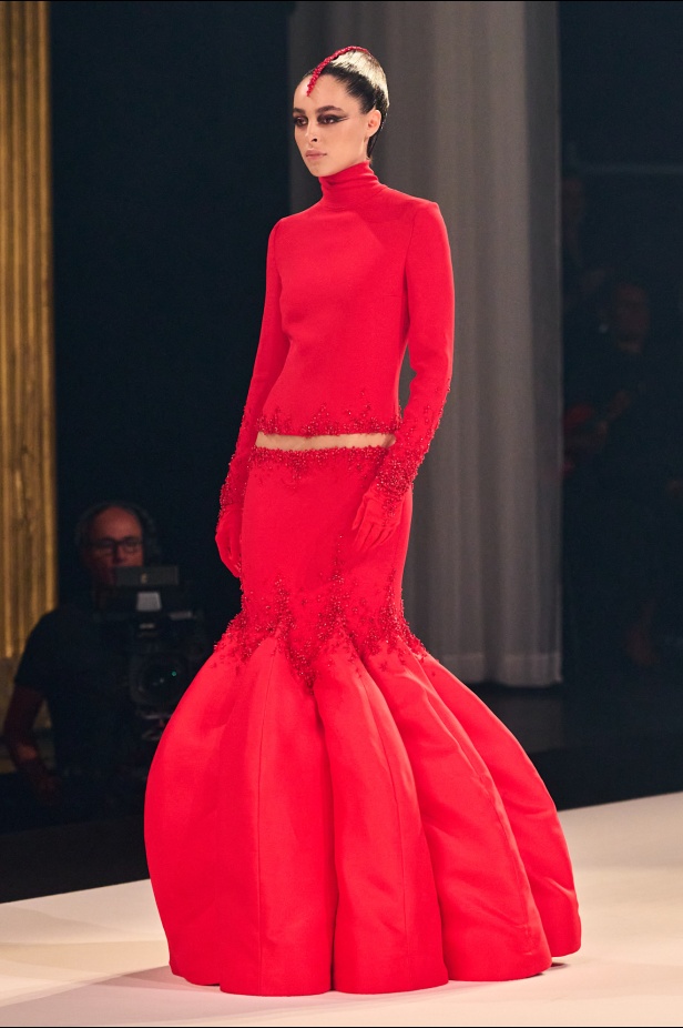 مجموعة Stephane Rolland للخياطة الراقية لخريف وشتاء 2025-2026