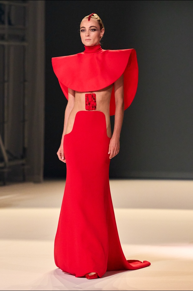 مجموعة Stephane Rolland للخياطة الراقية لخريف وشتاء 2025-2026