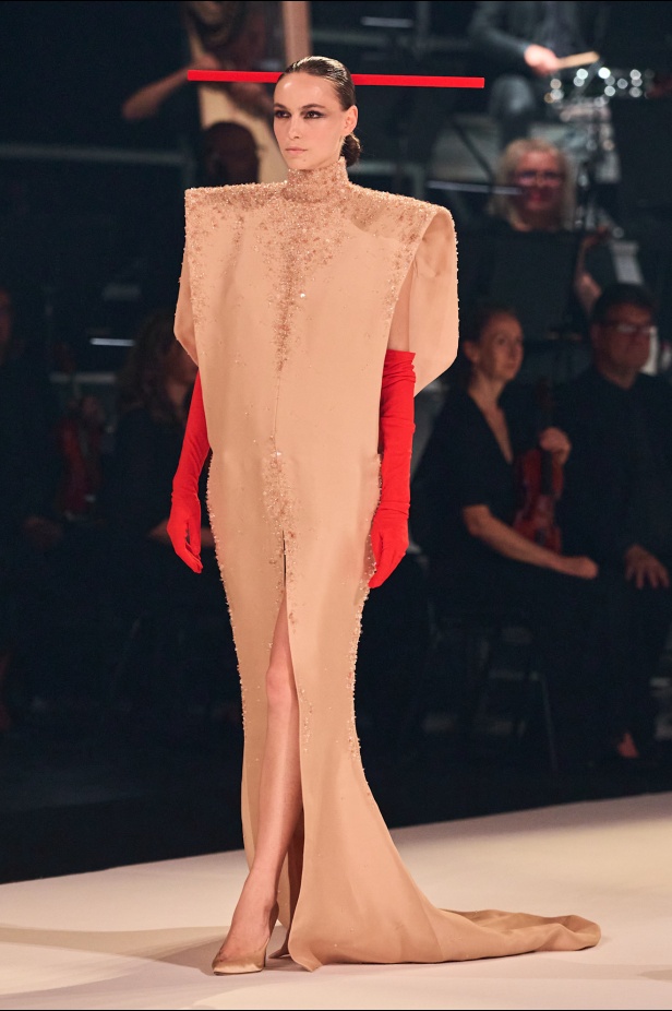 مجموعة Stephane Rolland للخياطة الراقية لخريف وشتاء 2025-2026