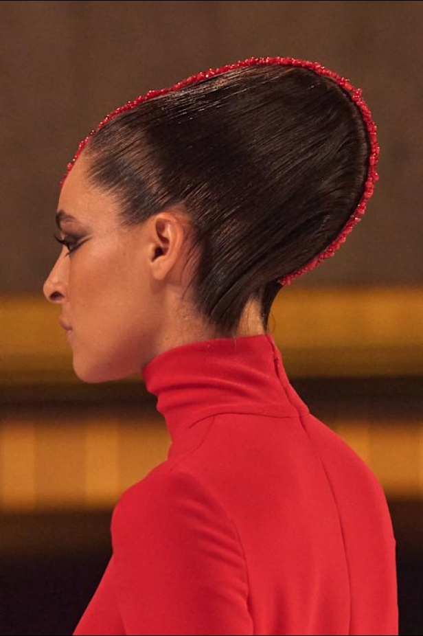 مجموعة Stephane Rolland للخياطة الراقية 