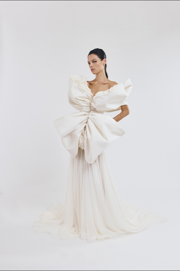 مجموعة  Giambattista Valli لشتاء 2026 