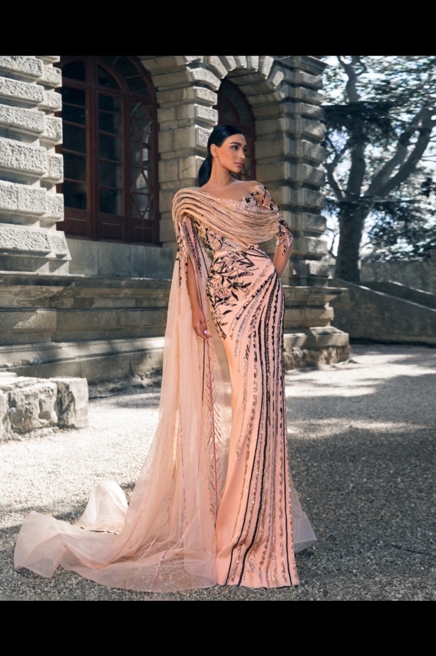 مجموعة زياد نكد للأزياء الفاحرة لخريف وشتاء 2026-2025... كنز ينبض بالأناقة ويحتفي بالإرث (فيديو) 