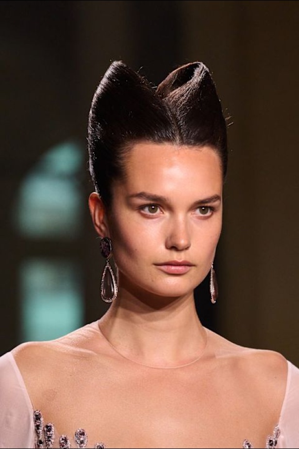 مجموعة جورج حبيقة "النظام الجديد" لخريف وشتاء 2025-2026